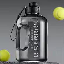 Isolierte Wasserflasche 2,7L/1,7L mit Strohhalm - XXL Trinkflasche für Sport
